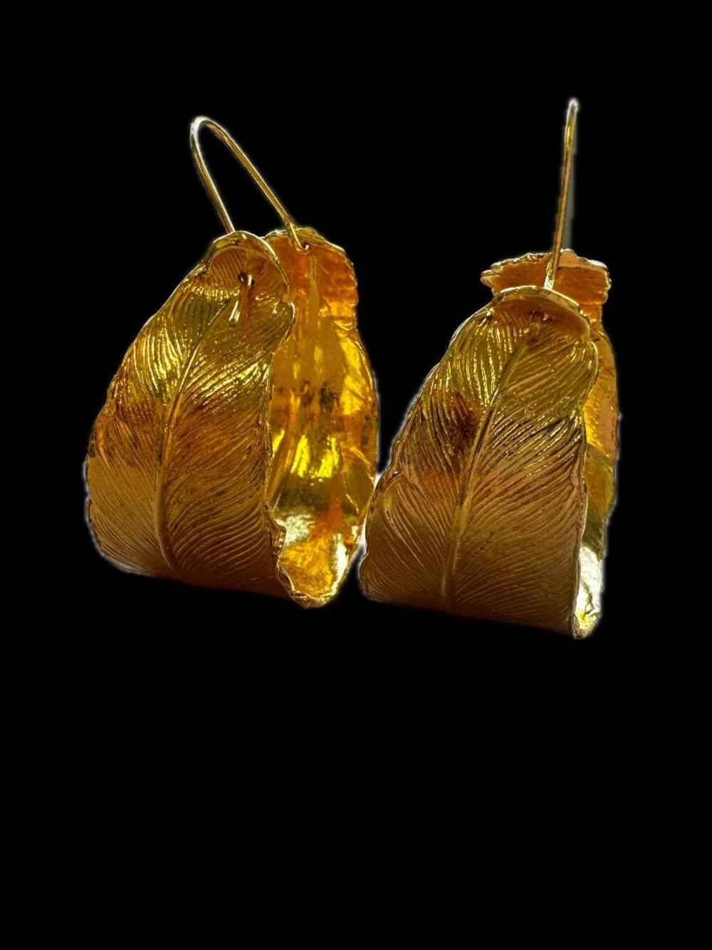 Erica Weiner Leaf Hoop Earrings